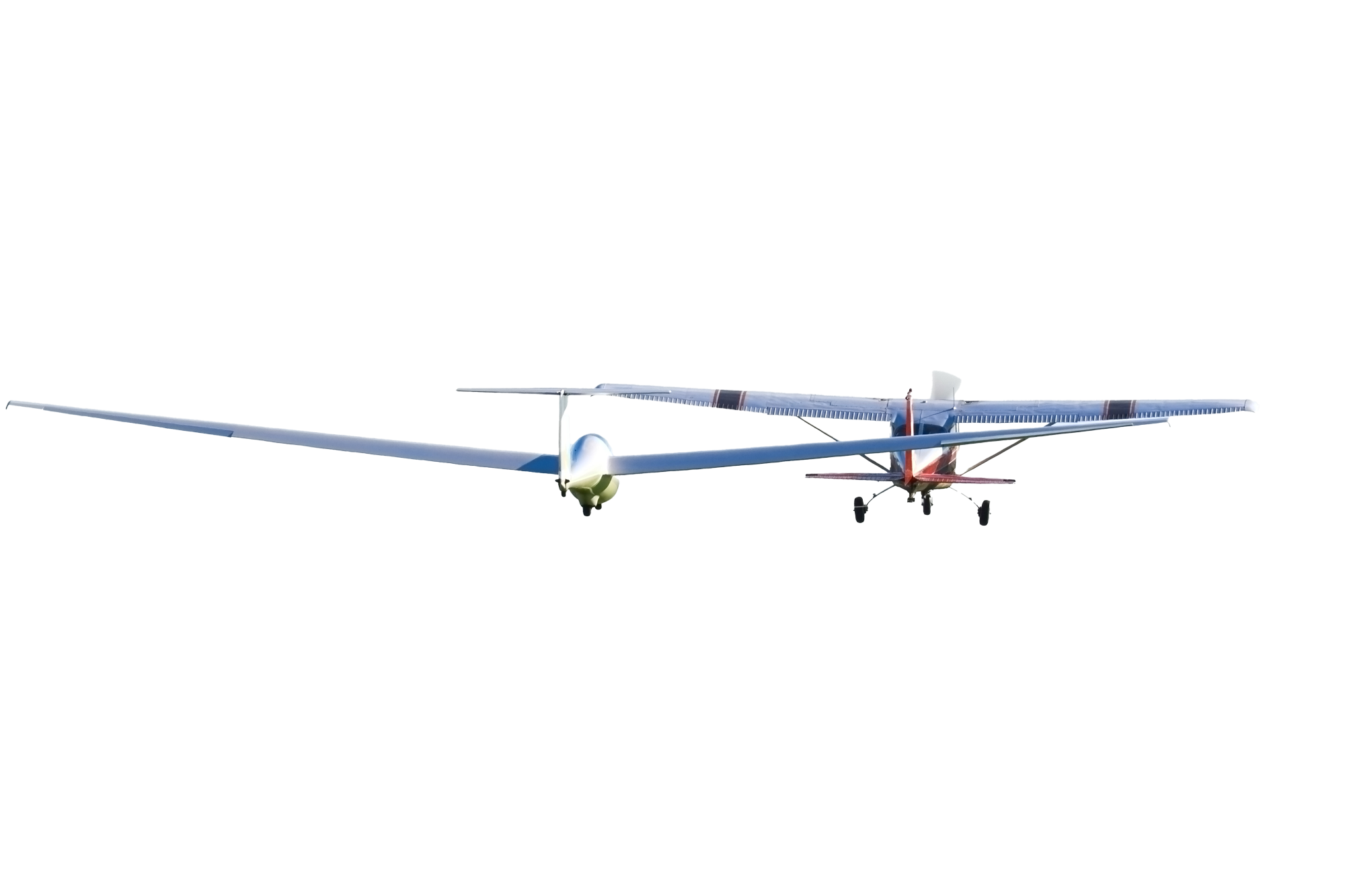 segelflieger-schleppen-frei-1 Motorflugzeug zieht Segelflugzeug